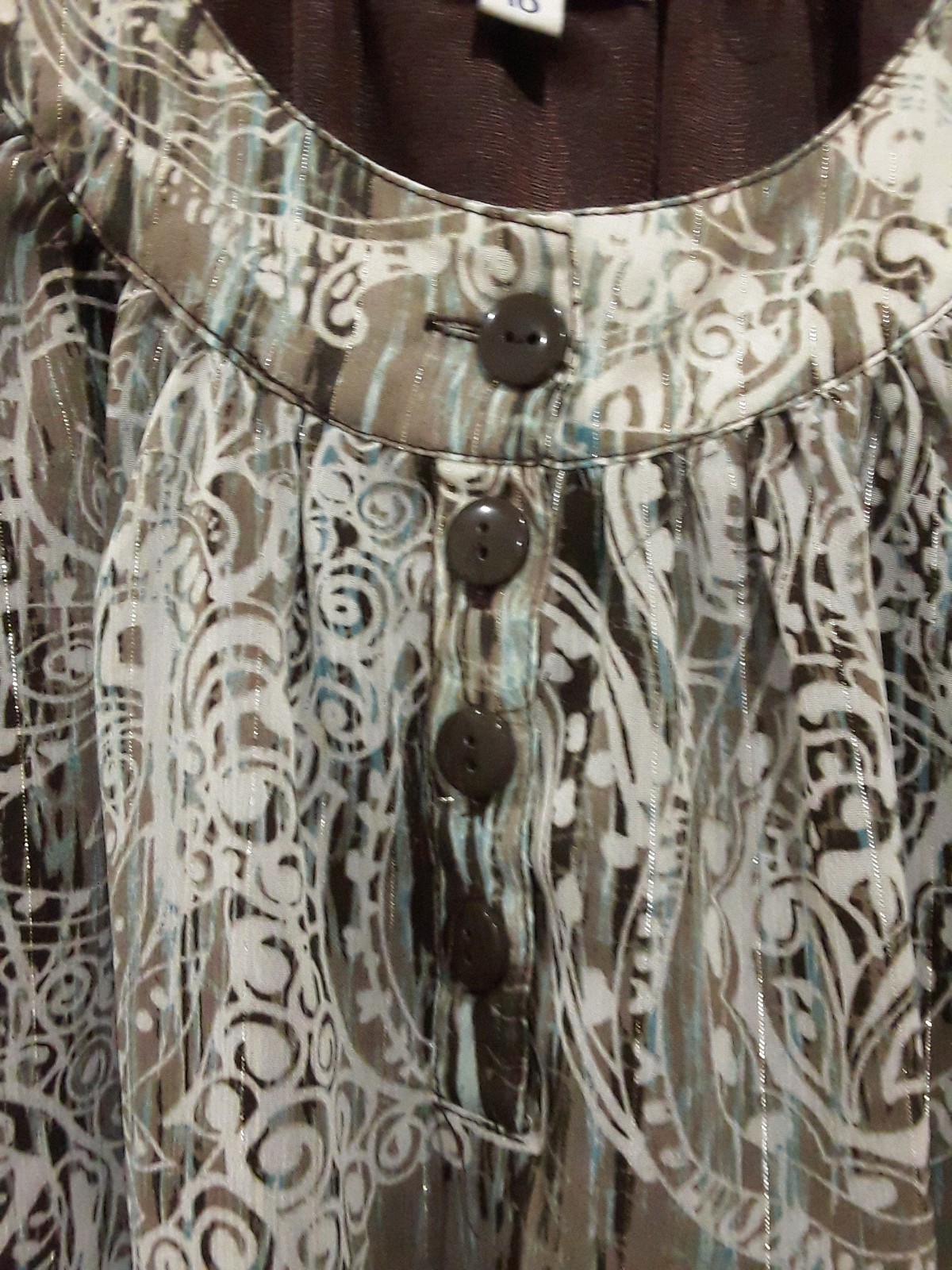 Millers Top Womens Size 10 Sheer 3/4 wide  Sleeve  Lined Pleat Neckline Shimmer image 7