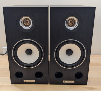 Triangle HiFi Bookshelf Speakers - Esprit Comete EZ, Black Ash, Pair