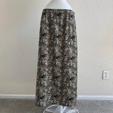 Sag Harbor black, beige green leaf print maxi skirt