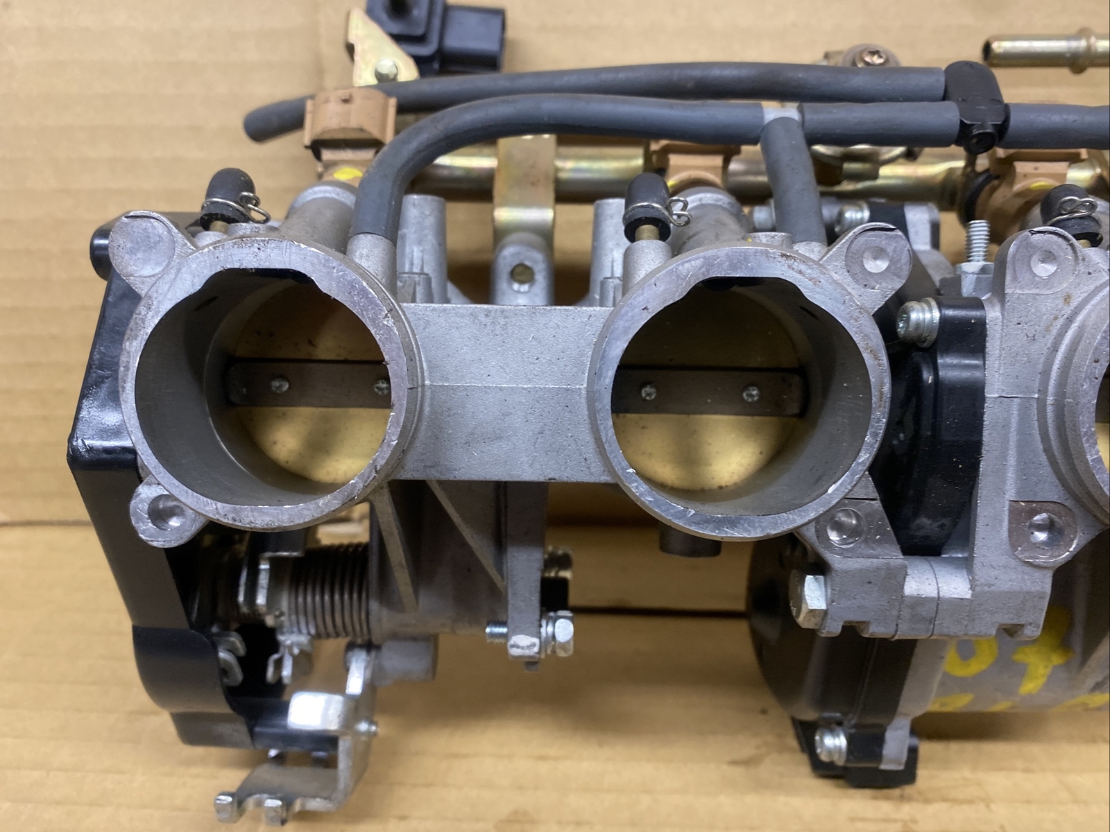 2007 Yamaha YZF R6 R Throttle bodies fuel injectors FOR PARTS 83225 eBay