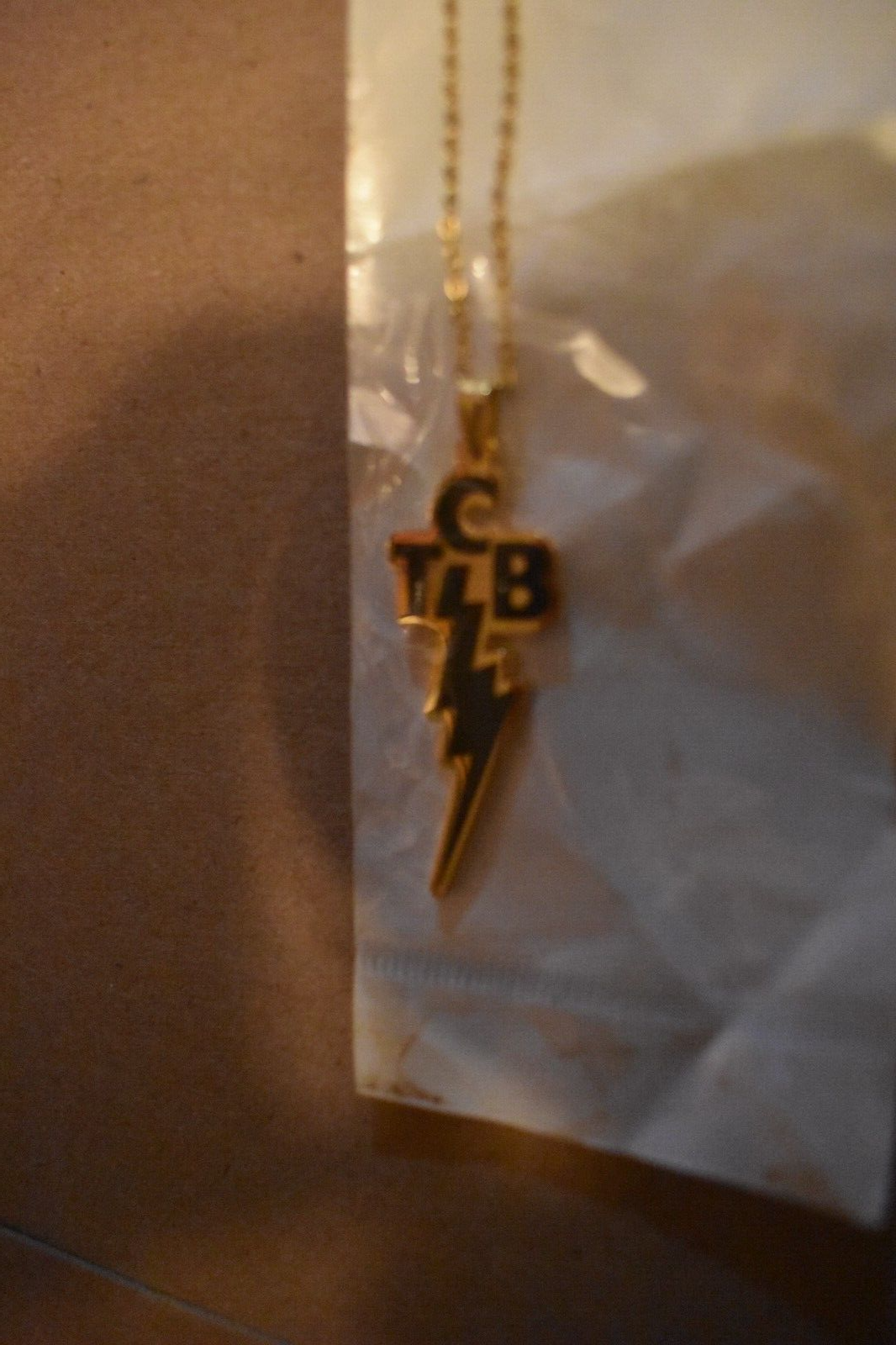 Picture 2 of 4