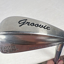 Ladies Master Grip GROOVIE Pat Simmons Swing Trainer, Molded Grip RH