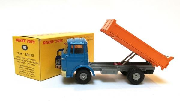 voiture camion modèle réduit dinky toys (atlas