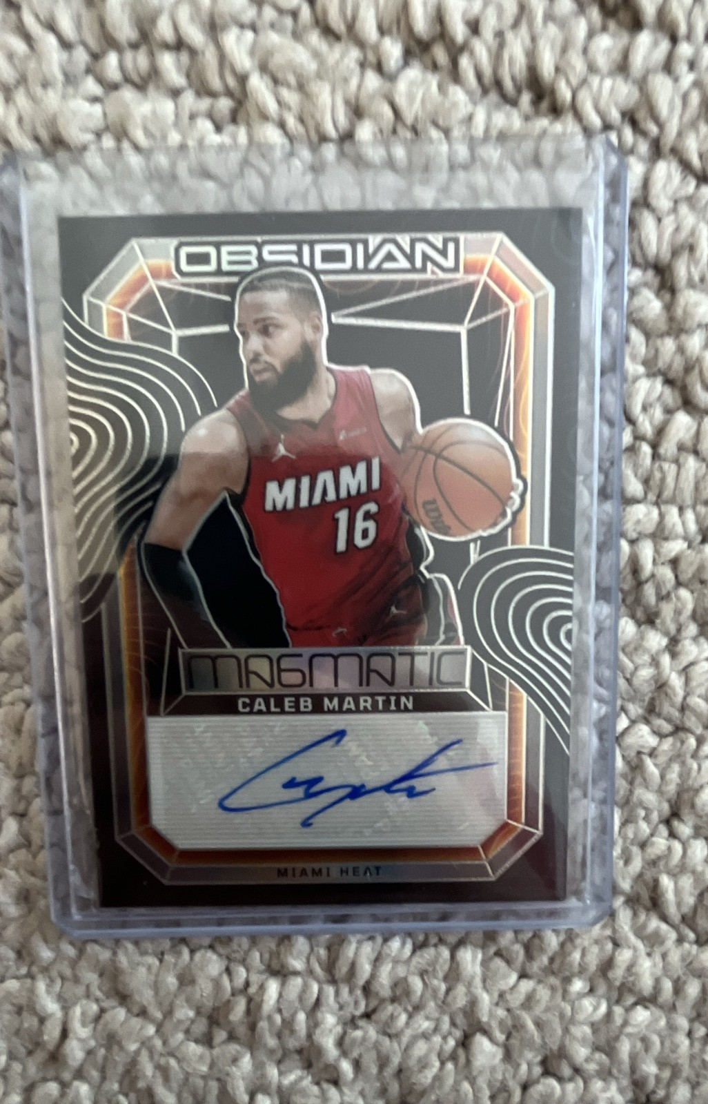 2023-24 Panini Obsidian - Magmatic Signatures Caleb Martin #MS-43 /149 (AU)