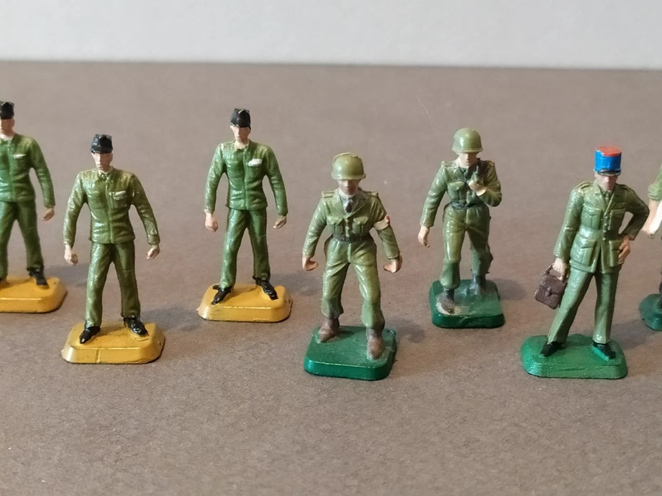 STARLUX MINI ARMEE SECONDE GUERRE MONDIALE WWII 3 CM ENV. ENSEMBLE SOLDATS Lot 2 - Photo 3/4