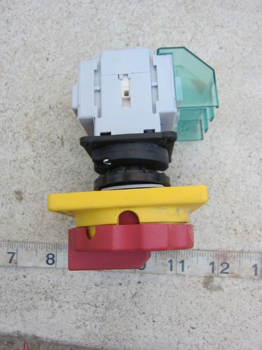Siemens 3LD21 54-0TK53 Disconnect Switch, Used - Picture 3 of 6