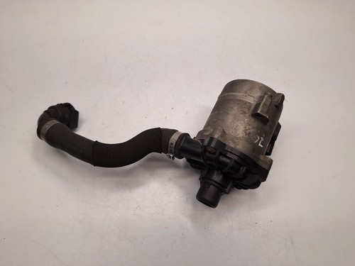 BMW 5 F10 F11 2010 Kühlwasserpumpe Wasserpumpe 11517566335 Benzin 300kW