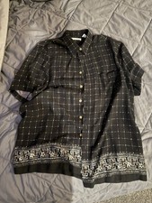 Men's XL Short Sleeve Dress Shirt, Pleated Back, Button-Down Collar