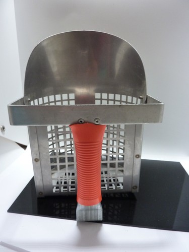 Garrett Metal Detector Stainless Steel Sand Scoop for Metal Detecting - Picture 2 of 6