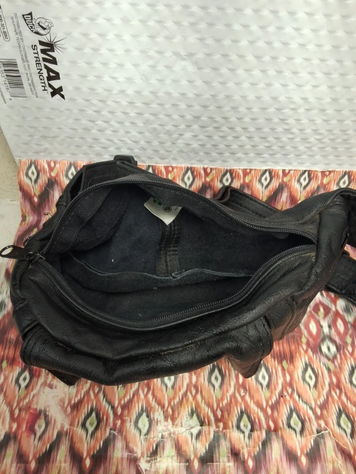 Mercedes Benz Silver Waist Bag Hip Pack 90s Black Vintage Leather Fannypack  - Image 3 of 4