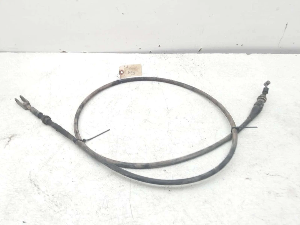 Cabo de freio de estacionamento 15 Kubota RTV 900 - Imagem 2 de 4