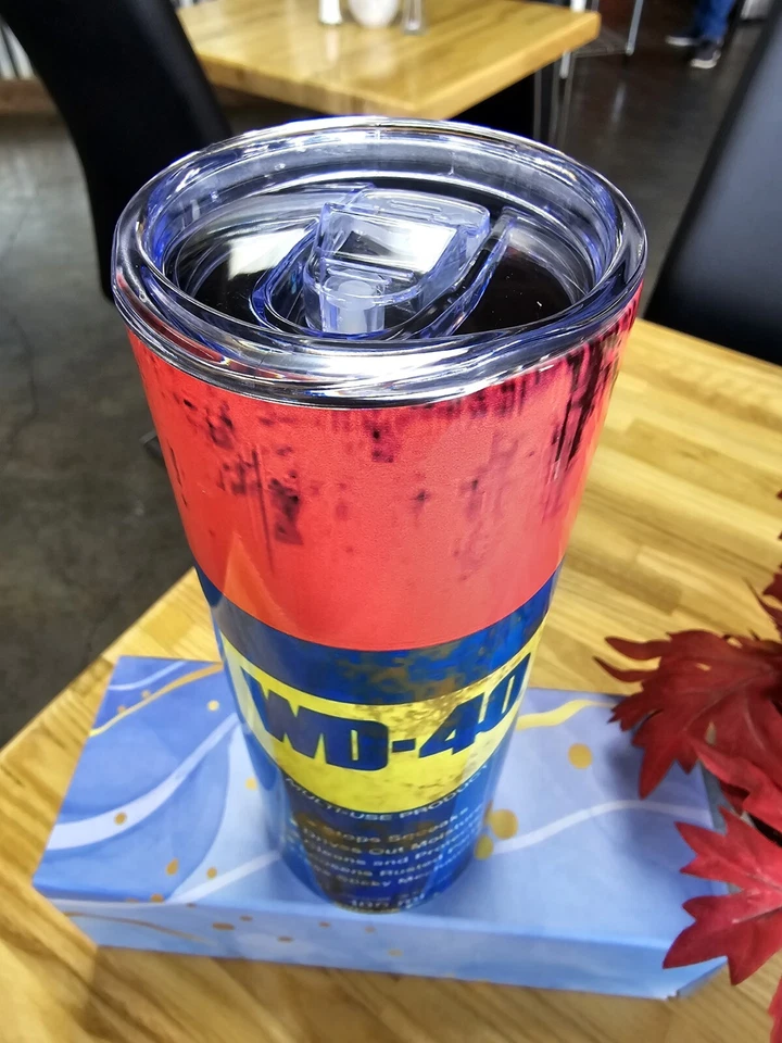 Vaso de 20 onzas de acero inoxidable inspirado en Wd-40 con tapa, vaso fresco taza taza Foto 4 de 4