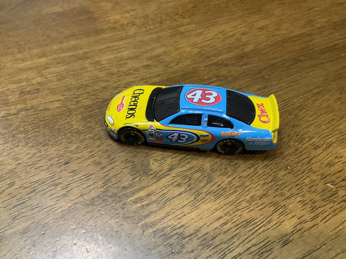 HOT WHEELS Betty Crocker Cheerios Salute to Petty #43 Dodge