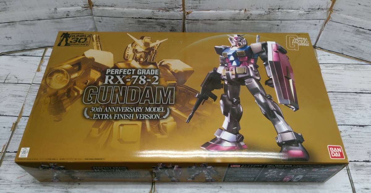 RX-78-2 ガンダム PG 30周年 EXTRAFINISH ヲタファの積みプラを崩せ！PG 1/60 RX-78-2 ガンダム 30周年