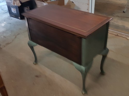 Queen Ann Style Low Boy/Writing Table - Picture 7 of 12