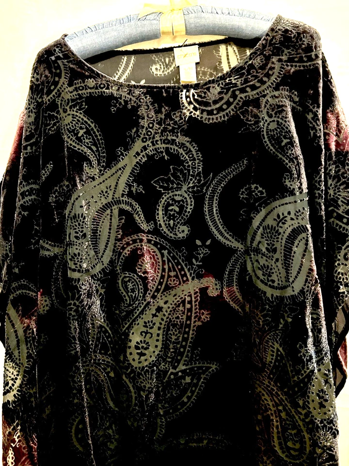 Camisa Poncho Top Chicos S/M Terciopelo Burnout Cachicho Hada Oscura Dobladillo Cuentas Foto 4 de 4