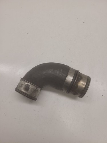 Volkswagen Touran I 2007 Diesel 77kW Schlauch / Leitung Ladeluftkühler DRA9618