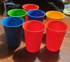 Tupperware Lot Of 7 Vintage bell 7 oz tumblers Made In USA