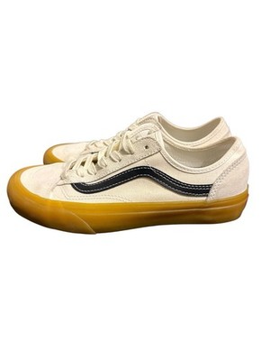 Size 6- vans style 36 decon sf Cream/Off-White