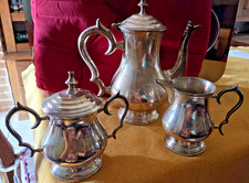set teiera, lattiera e zuccheriera mai usati. placcate argento