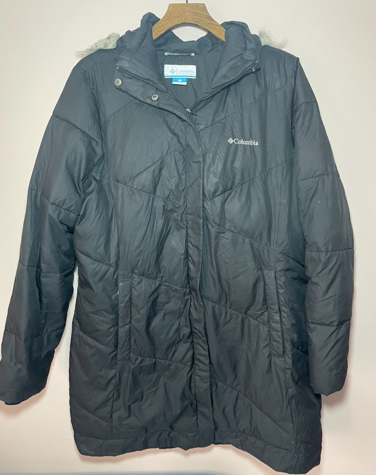 Columbia Snow Eclipse Jacket Women's L Black Faux Fur Puffer Quilted Parka Coat
Opens in a new windo