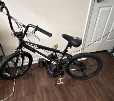 Mongoose Brawler BMX Bike 20'' Black, Pegs, Reflectors, Caliper Brakes, Steel