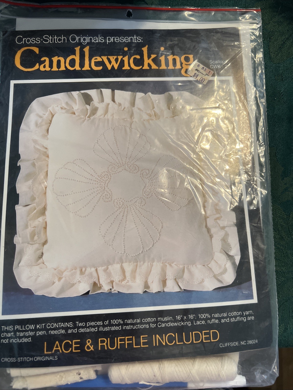 Cross Stitch Originals CANDLEWICKING Kit Pillow With Eyelet 