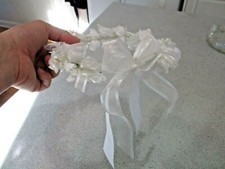 Pre owned White Floral Tiara w/ Bow for Flower Girl or Communion Excellent