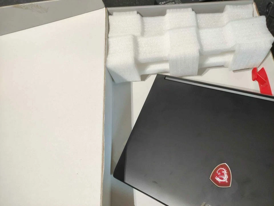 MSI GTX 1050 4GB i5-7300HQ 8GB DDR4 1TB HDD BOXED Gaming Laptop - Image 4 of 4