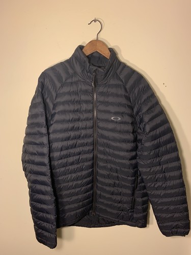 NWOT Oakley Omni Insulated Puffer 