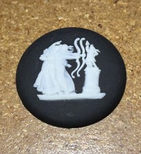 Vtg Authentic Unused WEDGWOOD The Archers 35mm Cameo In Coal Black Jasperware