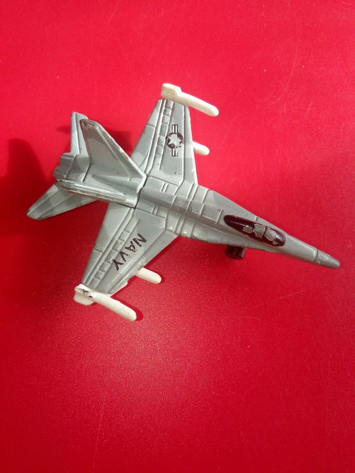 Ertl Die Cast Metal Jet F/A-18 Hornet Vintage 6cm - Immagine 3 di 4