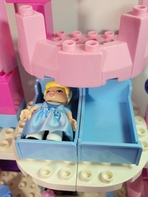 Lego Duplo 6154 Cinderella's Castle With Carriage Fairy Glass Slipper No Prince