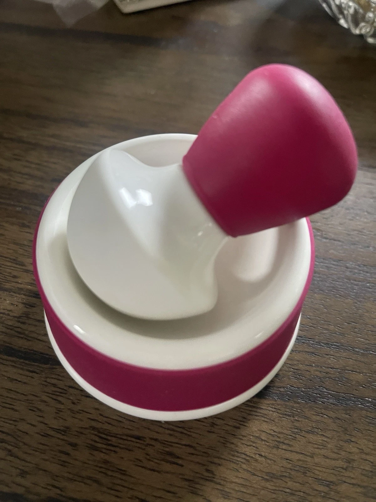 Mini Mortar and Pestle / White & Pink
Opens in a new window or tab