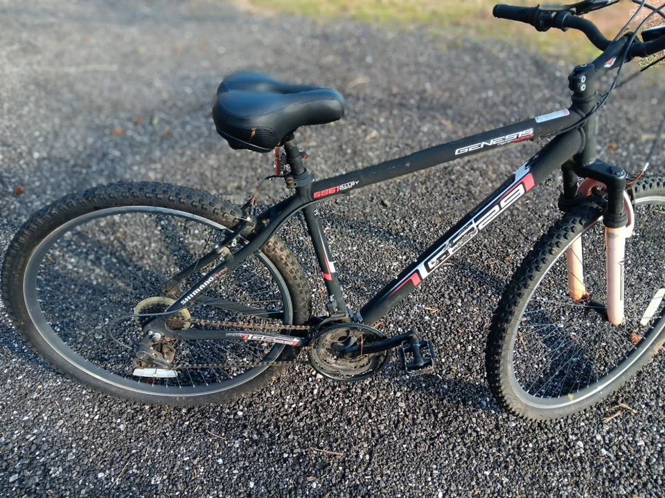 Genesis Gs29 Alloy Bike  - Image 3 of 4