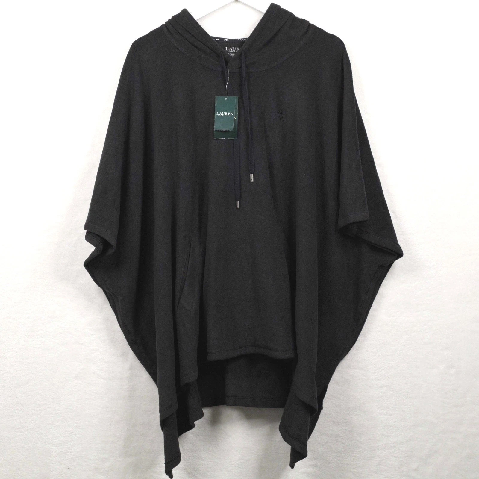 LAUREN RALPH LAUREN Fleece Hooded Poncho Travel Lightweight Black Sz L/XL NWT
Opens in a new window