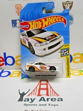 Rare 2018 Hot Wheels Custom 01 Acura Integra Gsr White Jdm 910