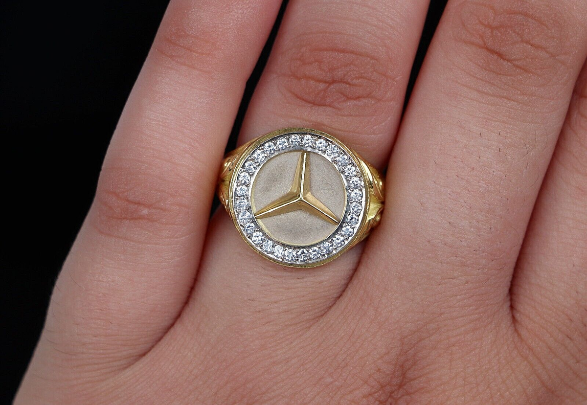 $5,750 La Triomphe 18K Yellow Gold Round Diamond Mercedes Benz