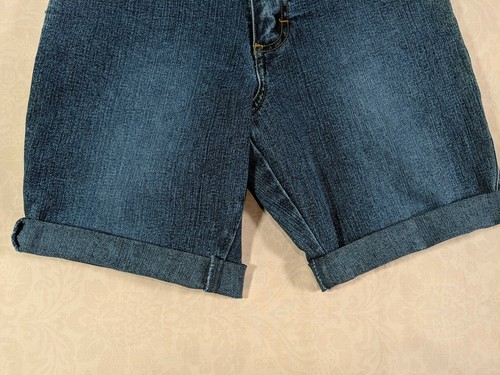 LEE Girl's Dark Wash High Rise Reg Fit Stretch Cut-Off Cuffed Jean Shorts sz 16 - Picture 4 of 9