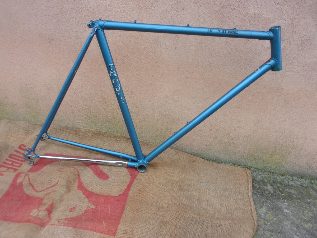 Cadre Vélo De Course Ancien - Origine Française 1930/40 - Pièce Restauration