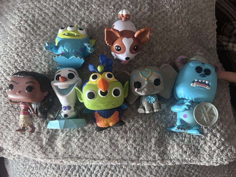 Funko Pop! Vinyl Figure Lot of 7 - Moana Olaf Alien Mike Wazowski Dug
