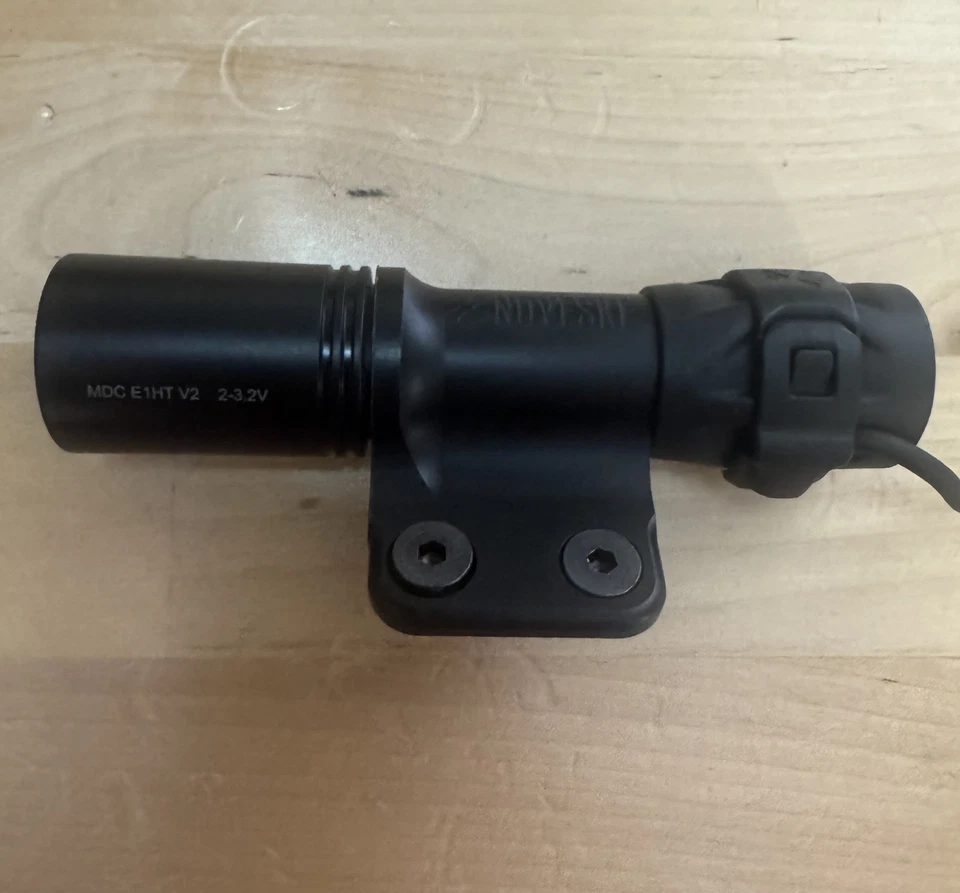 Malkoff E1HTV2 Cabezal Noveske Cuerpo Unidad Tapa Gas y Mod Botón Lite Linterna Foto 3 de 4