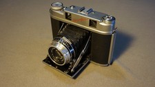 Iskra folding rangefinder medium format camera for 120 film, very good condition
