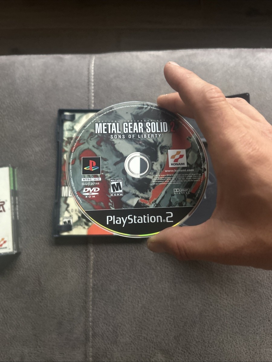 Metal Gear Solid (PS1) Metal Gear Solid 2: Sons of Liberty (Ps2