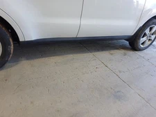 Passenger Side SOUL      2017 Rocker Panel Moulding 560585