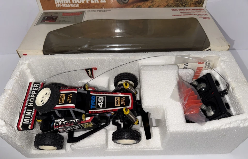 Tyco Turbo Hopper Mini II Rc Buggy Complete With Radio Box  Manual & Cones - Image 2 of 4