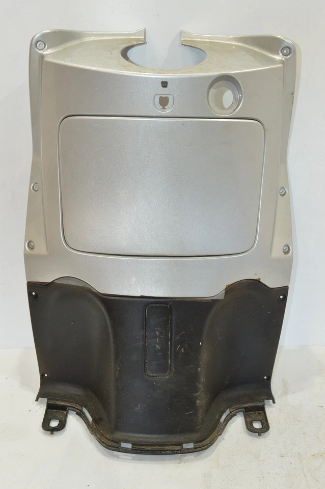 KYMCO PEOPLE S 50 4T BEINSCHILD VORNE INNENVERKLEIDUNG HANDSCHUHFACH VERKLEIDUNG - Bild 1 von 4