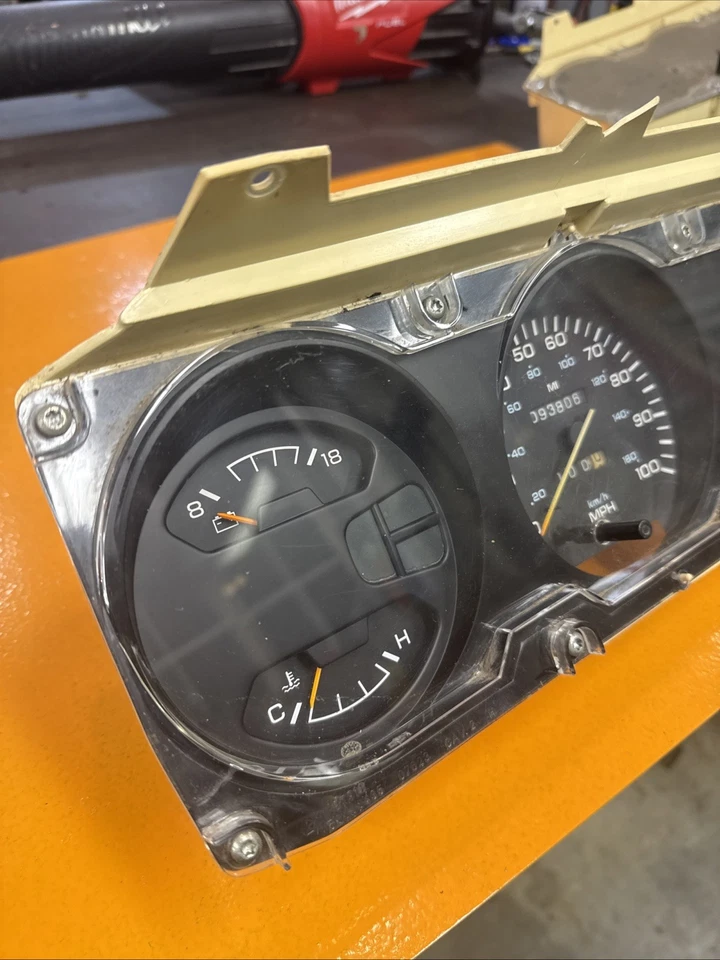 Dodge W250 1990 1993 5,9 velocímetro de gas medidor de grupo medidores Foto 2 de 4