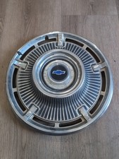 One 1965 Hubcap 14in Chevrolet Impala Corvair Greenbrier