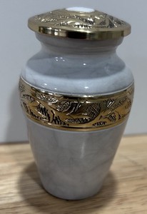 Small Ceramic With Gold Accents Urn for small dog or cat (mvbl)